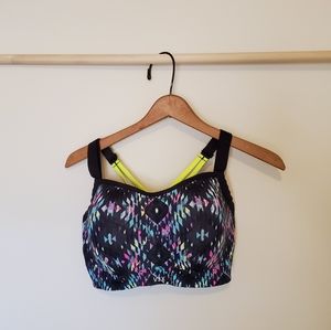 Victoria Secret Angel Sports Bra 36DD